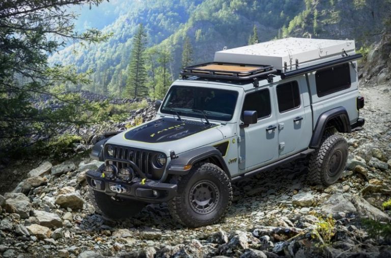 Американська компанія Jeep перетворила пікап Gladiator в кемпер