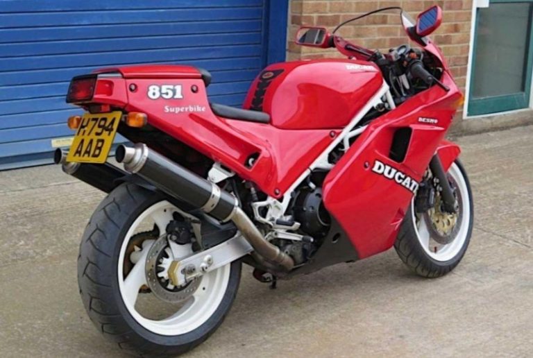 На продаж виставили мотоцикл Ducati колишніх провідних Top Gear