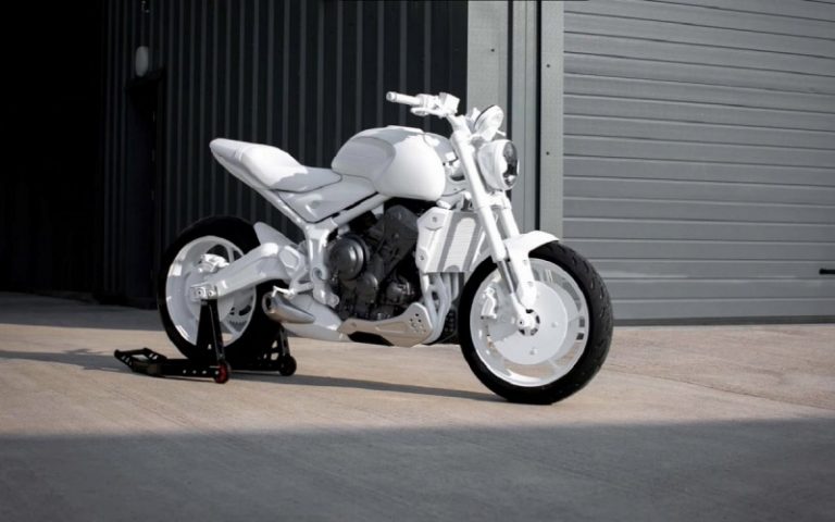 В інтернеті розповсюдили дебютні фотографії концепту мотоцикла Triumph Trident