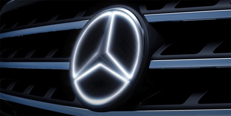 емблема Mercedes