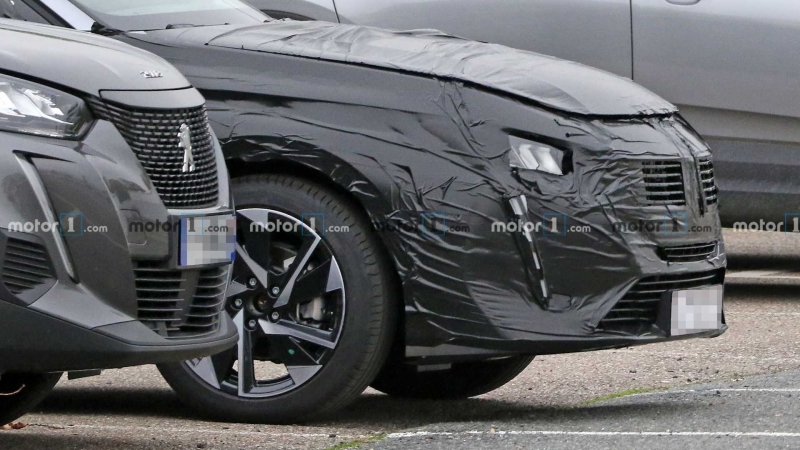 Peugeot 308 Spied 2021