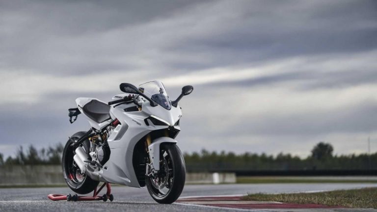 Ducati представив оновлений мотоцикл SuperSport 950