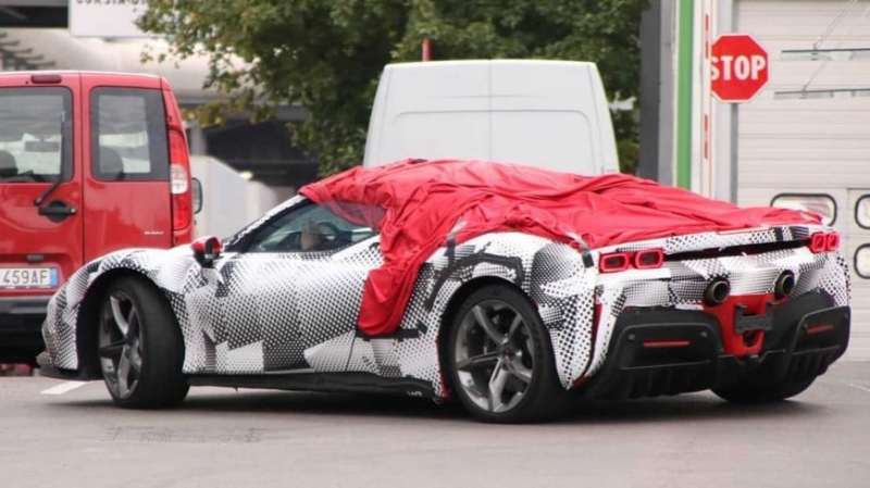 Ferrari SF90 Stradale Spider