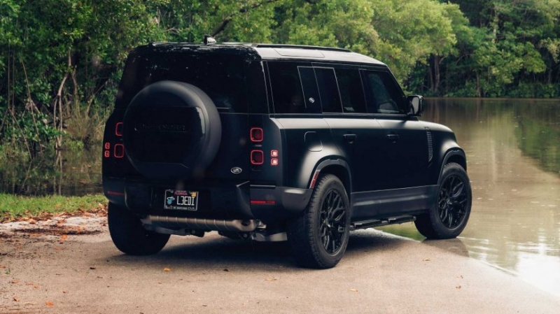 Land Rover Defender від Vossen Wheels