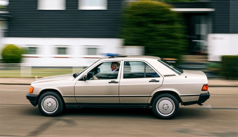 Житель Німеччини продав старий Mercedes свого батька, але викупив його назад через вісім років