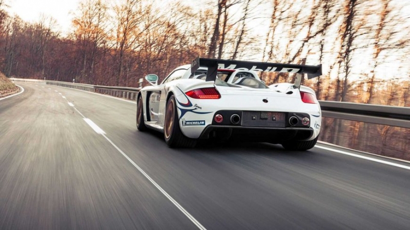 Суперкар Porsche собираются продать за большие деньги 