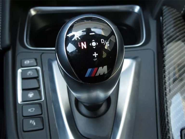 BMW відмовиться від використання «робота»