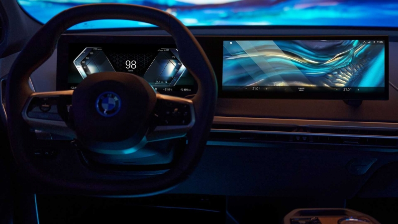 BMW полностью раскрыла свою новую мультимедийную систему