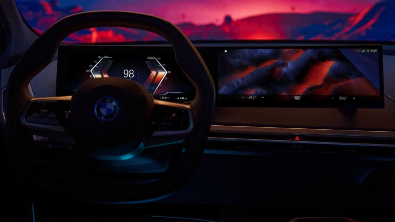 BMW полностью раскрыла свою новую мультимедийную систему