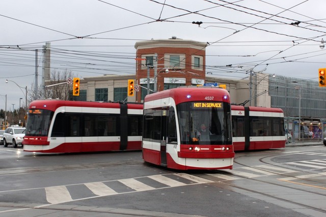Канада витратить на міський транспорт майже 12 мільярдів доларів