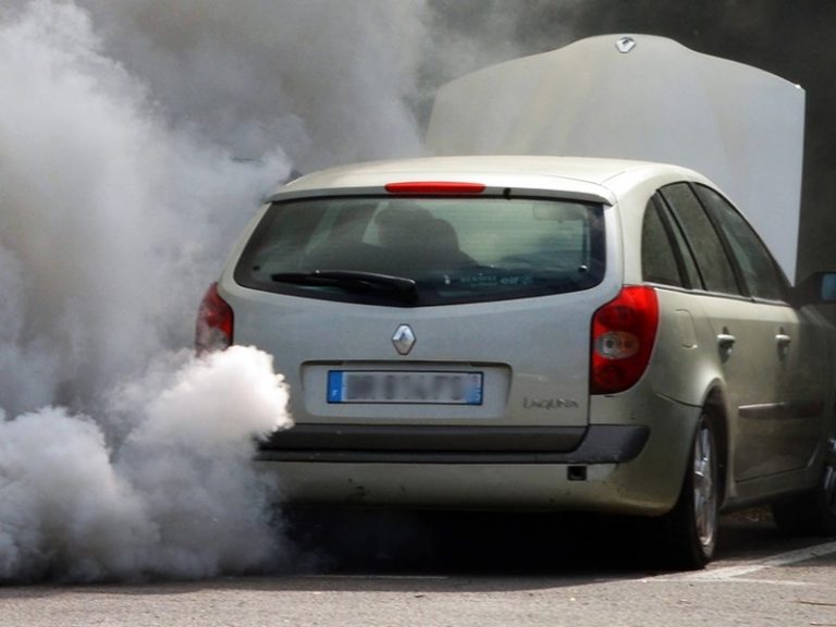 Компанію Renault звинувачують в махінаціях з дизельними двигунами