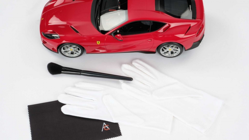 Ferrari предложит клиентам точные масштабные копии их машин