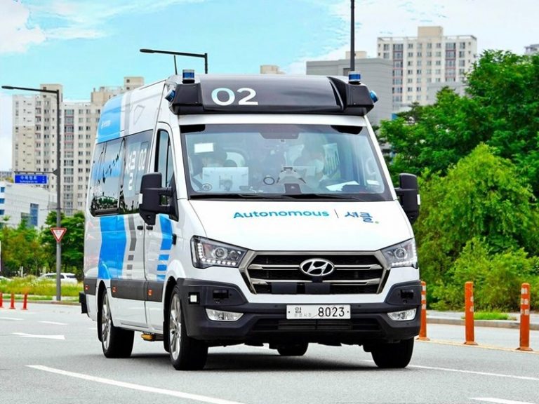 Hyundai запустить безпілотні маршрутки в Кореї