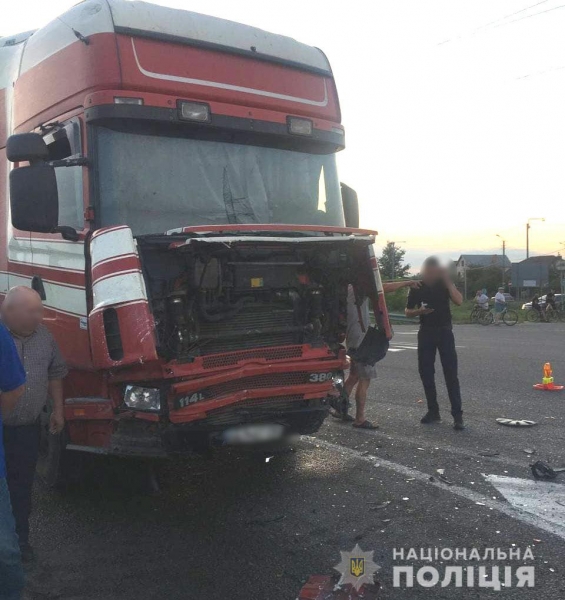 Унаслідок ДТП у Рівненському районі загинула пасажирка та травмувався водій