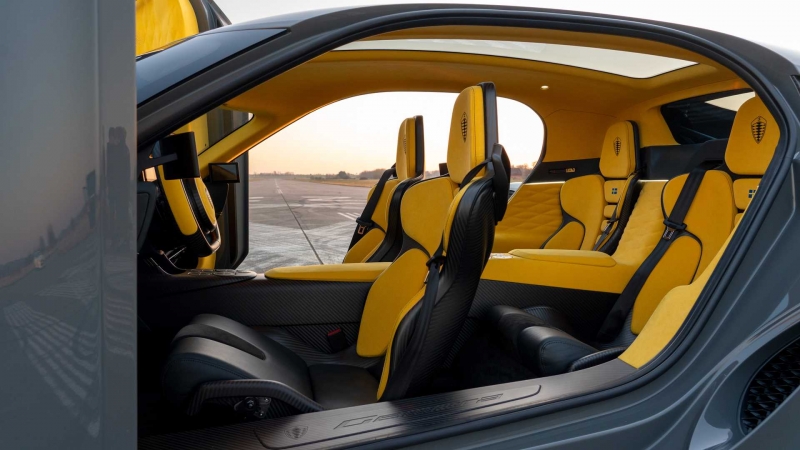 Семейный гиперкар Koenigsegg Gemera выйдет в 2023 году