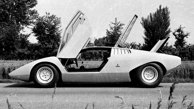 Lamborghini вернет к жизни самый первый экземпляр Countach