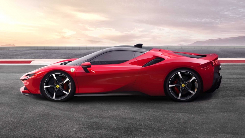 Ferrari начали красить в цвета Lamborghini