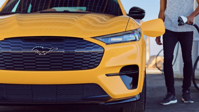 Ford Mustang Mach-E уже превосходит Mondeo по продажам в Европе