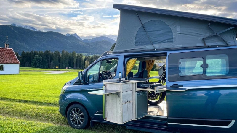 Оцените Ford Transit с 4 спальными местами