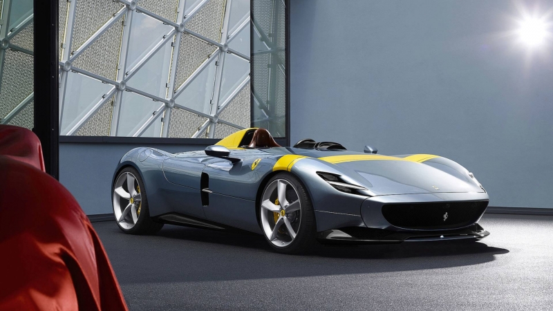Ferrari подтвердила ноябрьский дебют новой «Иконы»