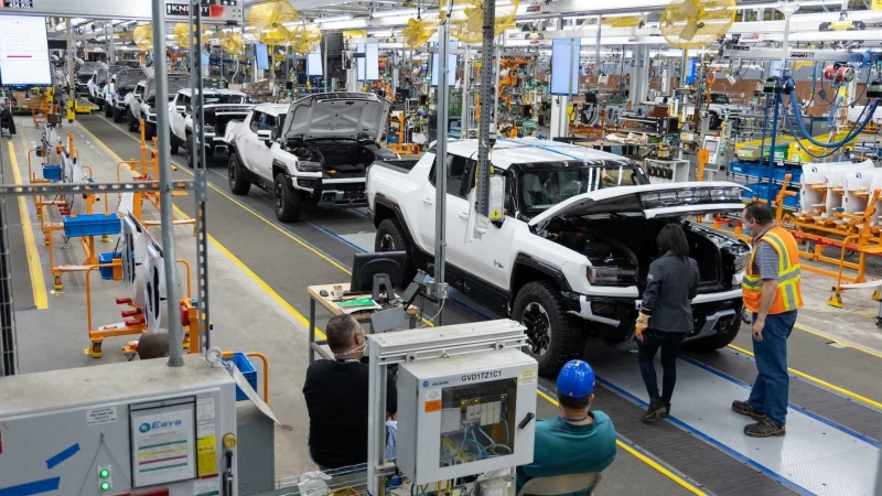 Пикапы GMC Hummer EV поступят в продажу в срок – уже в этом году