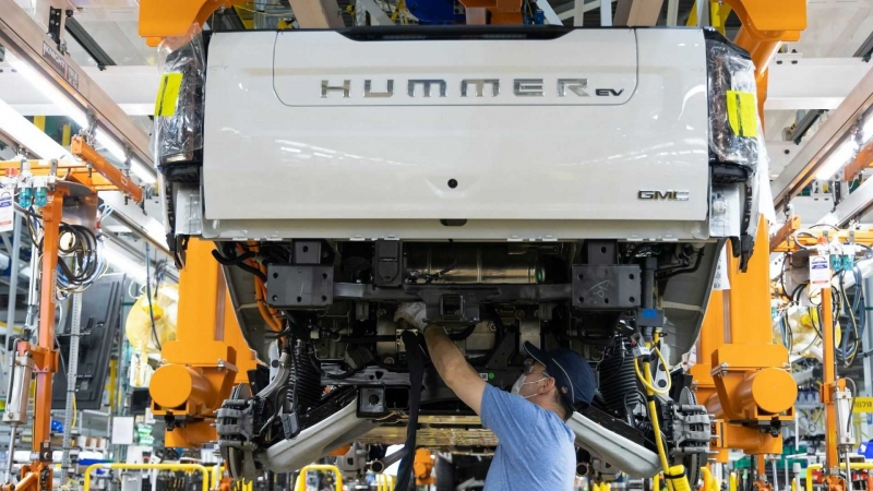 Пикапы GMC Hummer EV поступят в продажу в срок – уже в этом году