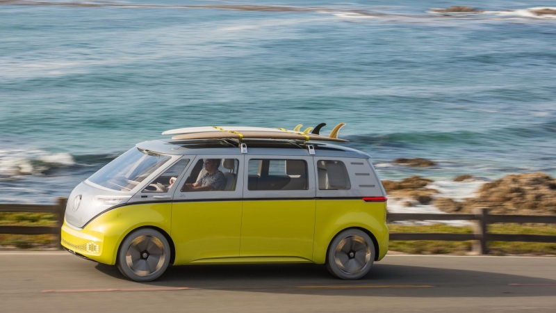 Volkswagen показал предсерийный минивэн ID. Buzz