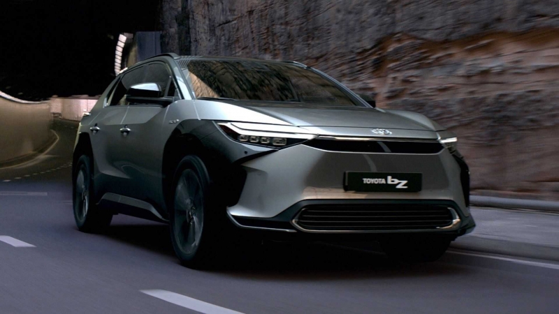 Toyota и BYD вместе разработают доступный электрический седан