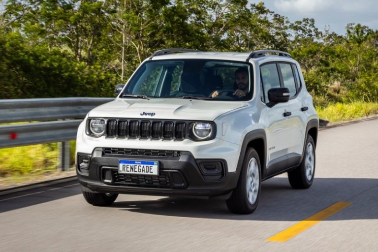 Рестайлінговий Jeep Renegade виходить на ринок