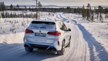 BMW показала зимние тесты водородомобиля iX5 Hydrogen