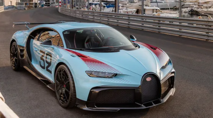 Bugatti презентував нову версію гіперкара Chiron