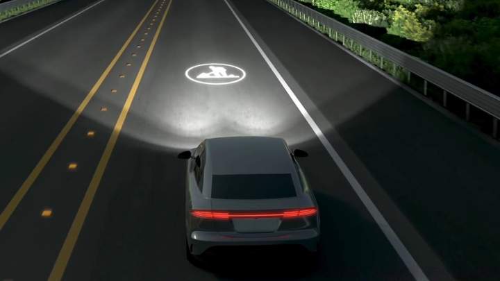 Автомобілі Hyundai будуть показувати фарами малюнки