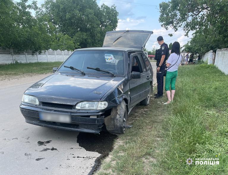 Слідчі поліції Буковини розслідують дорожньо-транспортну пригоду, в якій загинув кермувальник мотоблоку