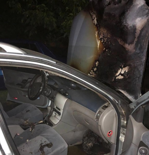 На Полтавщині поліція встановлює обставини загоряння автомобіля у Кременчуці