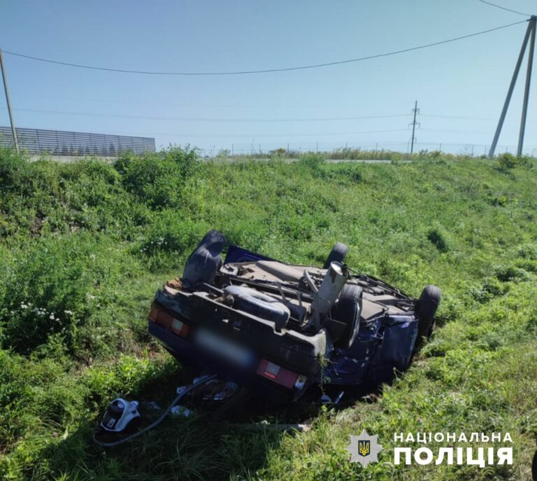 На Буковині протягом доби поліцейські задокументували дві аварії з потерпілими