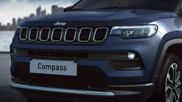В Україні почали продаватись офіційні Jeep Compass: відома ціна і комплектація