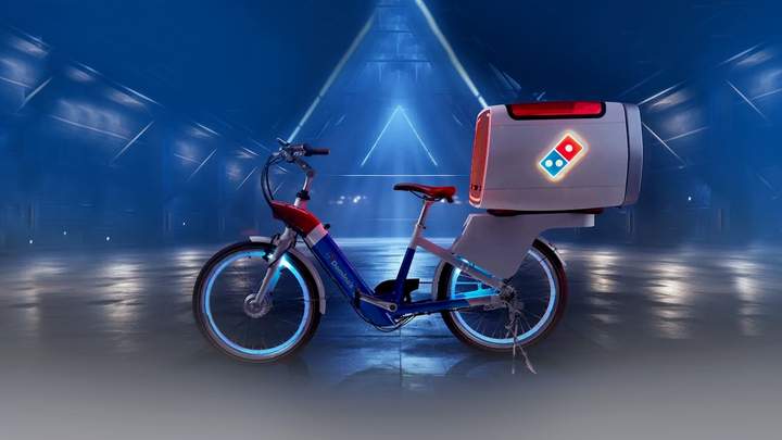 Служба доставки розробила велосипеди з духовками для піци