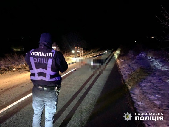 Наїхав на чоловіка і втік з місця події: поліцейські розшукали водія на Одещині