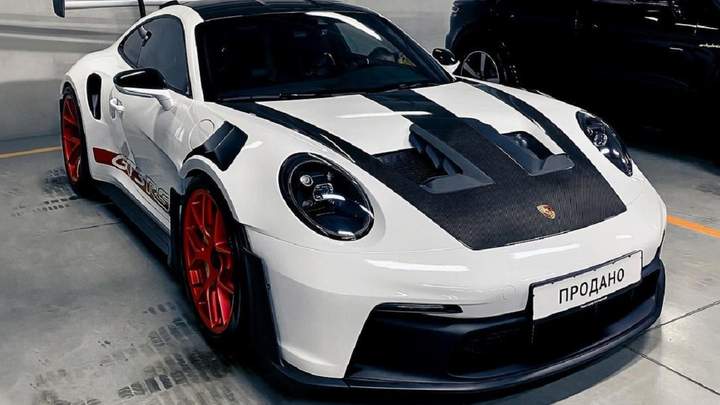 В Україні купили найдорожчий Porsche 911 GT3 RS