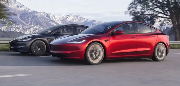 Офіційно: найдешевша Tesla стане потужнішою та швидшою