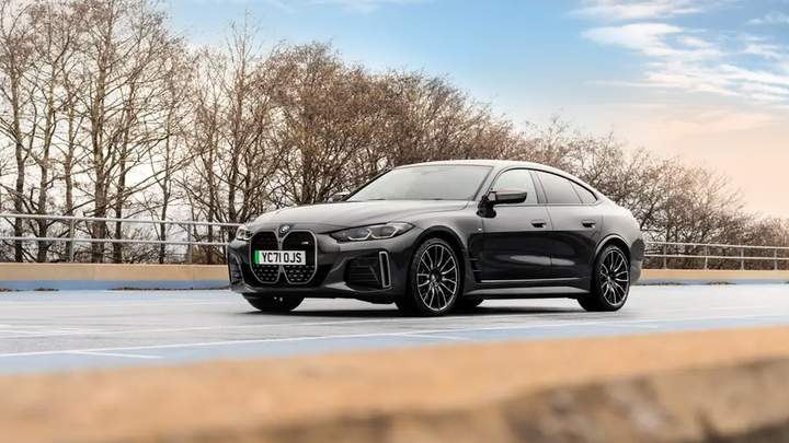 У BMW вважають, що попит на двигуни внутрішнього згорання досяг піка