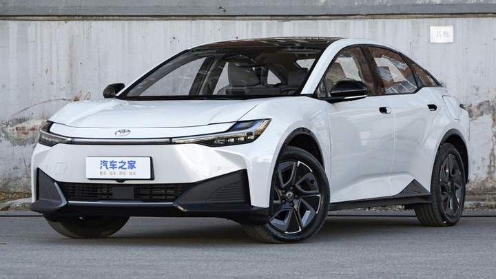 Toyota відкликає популярні в Україні електромобілі bZ3
