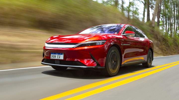 Китайський BYD випередив Tesla у продажах