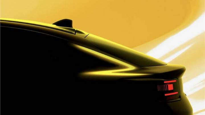 Citroen поділився першим зображенням крос-купе Basalt