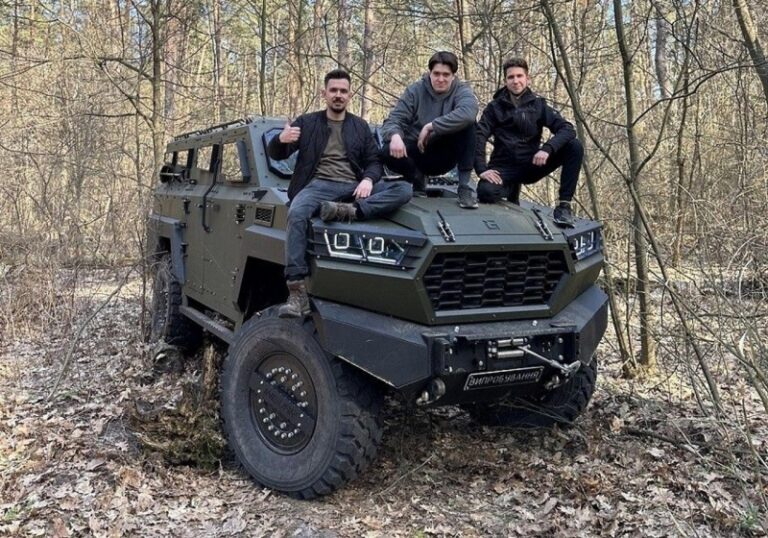 Київські студенти створили вітчизняний бронеавтомобіль із «нуля»