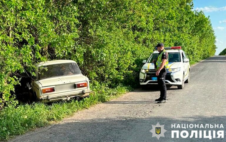 На Полтавщині поліція встановлює обставини ДТП, в якій постраждали двоє людей