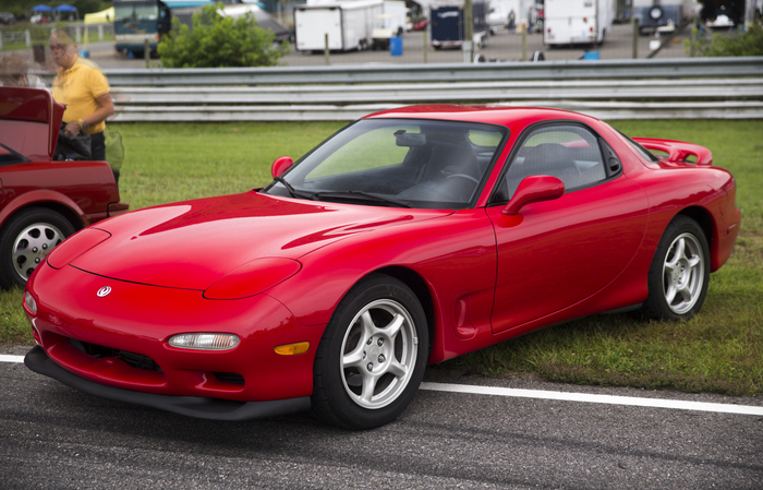 Mazda RX-7 розганяється до 100 км/год за 5,3 секунди / Фото: wikimedia.org