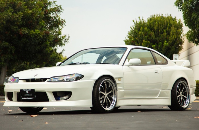 Nissan Silvia S15 має полегшений кузов / Фото: dealeraccelerate.com