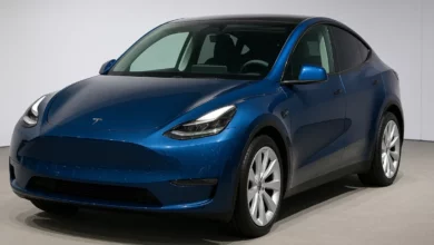 електромобіль на виставці автотехніки