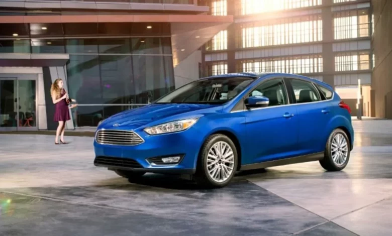 Ford відкликає понад 255 тис.